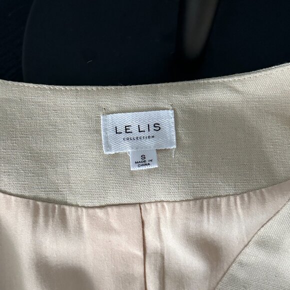 Le Lis Collection Linen Blend Button-Front Vest – Size S (Beige) - Picture 6 of 7